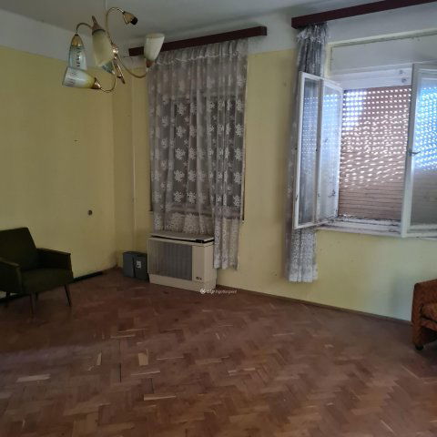 Eladó családi ház, Tapolcán 55 M Ft, 2 szobás