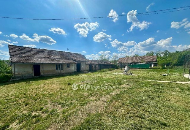 Eladó családi ház, Pándon 31.5 M Ft, 2 szobás