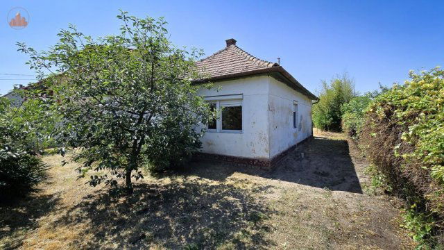 Eladó családi ház, Szigethalmon 40 M Ft, 3 szobás