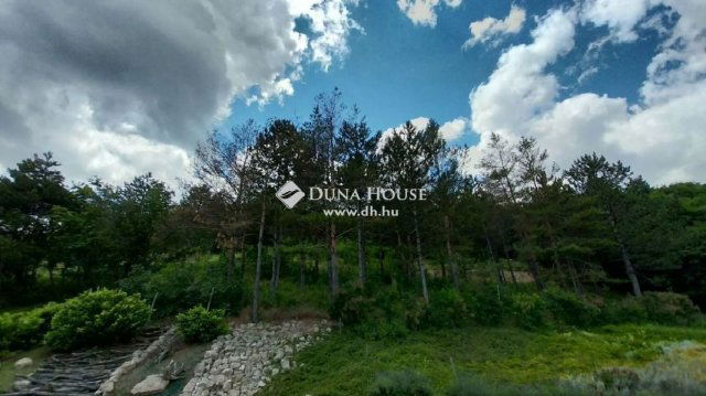 Eladó családi ház, Balatonfüreden 410 M Ft, 4 szobás