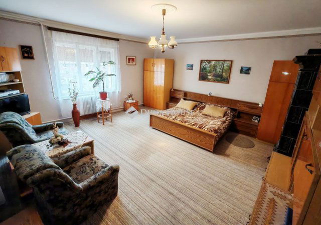 Eladó családi ház, Porrogon 14.5 M Ft, 4 szobás
