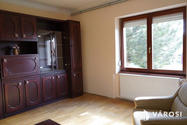 Eladó családi ház, Győrött 62.99 M Ft, 3 szobás