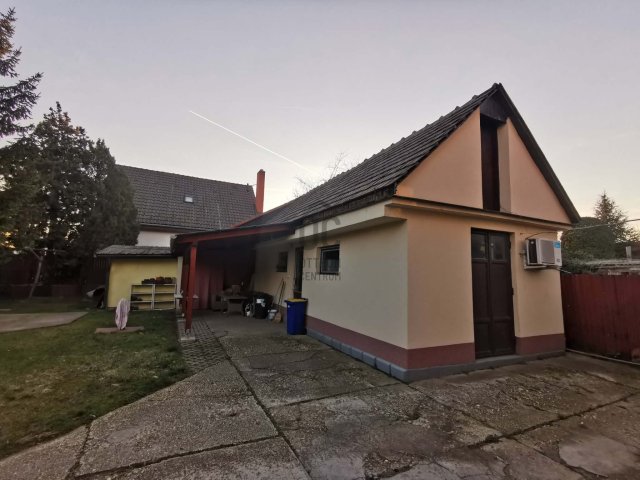 Eladó családi ház, Üllőn 131.9 M Ft, 5 szobás