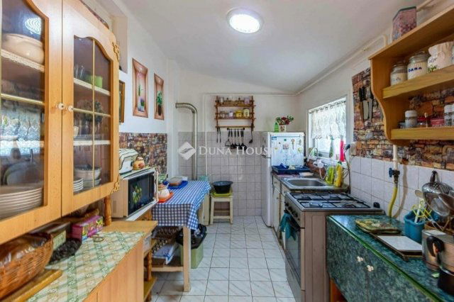 Eladó sorház, Kecskeméten 50 M Ft, 3 szobás