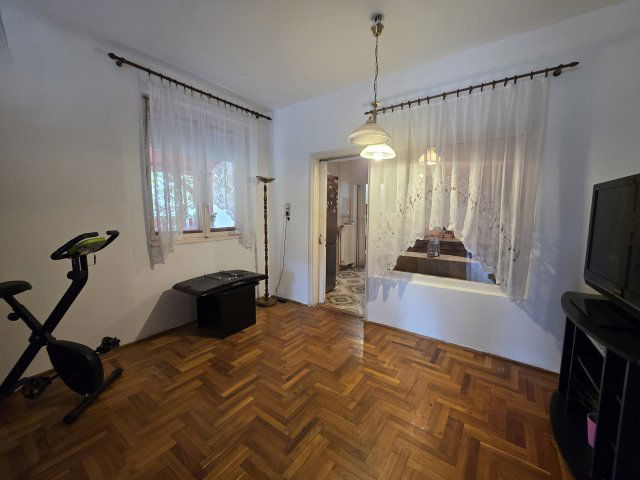 Eladó családi ház, Szigetszentmiklóson 109 M Ft, 4 szobás