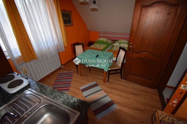 Eladó családi ház, Hajdúszoboszlón 140 M Ft, 8 szobás