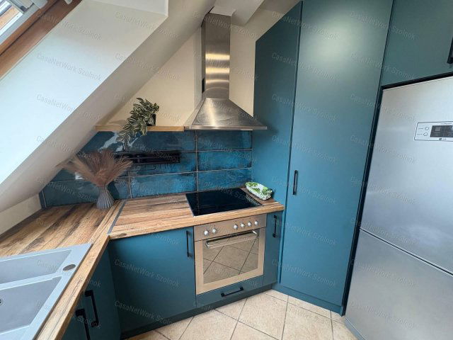 Kiadó téglalakás, albérlet, Szolnokon 190 E Ft / hó, 2+1 szobás