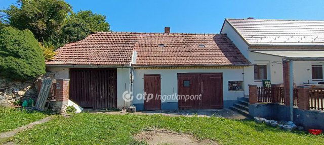 Eladó családi ház, Bakonybélben 78.9 M Ft, 3 szobás