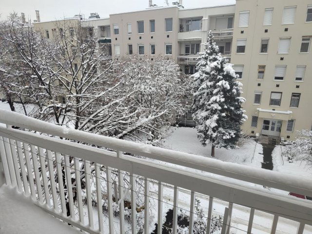 Eladó téglalakás, Budapesten, XXI. kerületben 0.22 M Ft