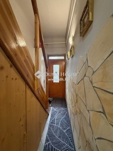 Eladó téglalakás, Budapesten, XII. kerületben 165 M Ft, 4 szobás