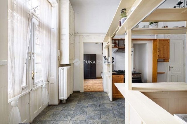 Eladó téglalakás, Budapesten, VIII. kerületben 95.5 M Ft