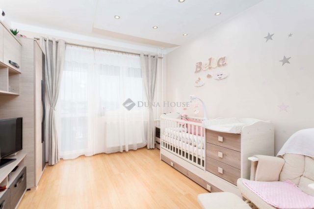 Eladó téglalakás, Mosonmagyaróváron 55.99 M Ft, 3 szobás