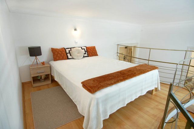 Eladó téglalakás, Budapesten, V. kerületben 118 M Ft, 2 szobás