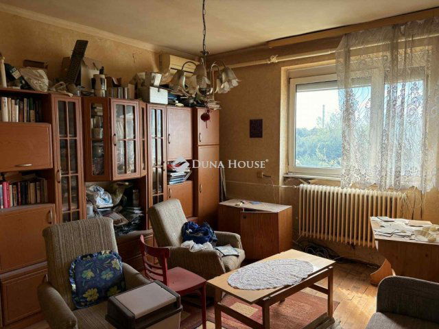 Eladó téglalakás, Mosonmagyaróváron 35.9 M Ft, 1 szobás