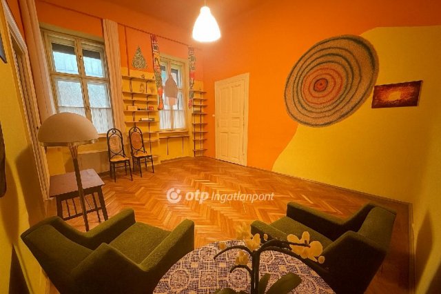 Eladó téglalakás, Budapesten, VII. kerületben 64.9 M Ft