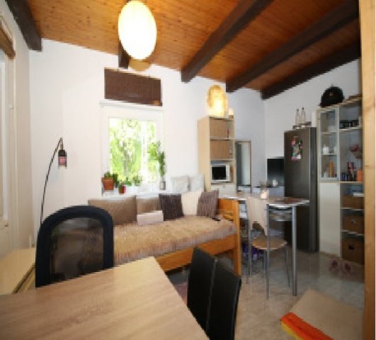 Eladó családi ház, Szadán 99.9 M Ft, 3 szobás