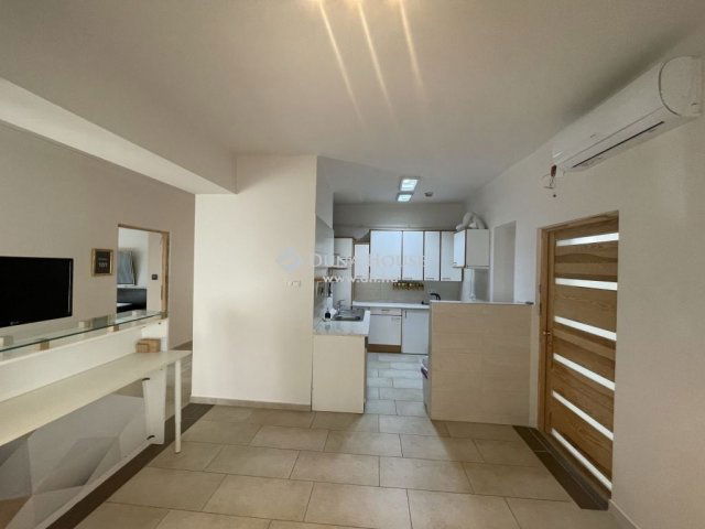 Eladó családi ház, Kecskeméten 91 M Ft, 3+1 szobás