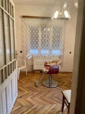 Eladó családi ház, Budapesten, XVIII. kerületben 105 M Ft