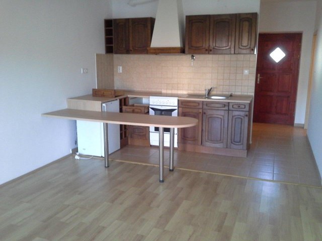 Kiadó téglalakás, albérlet, Debrecenben 160 E Ft / hó, 1 szobás