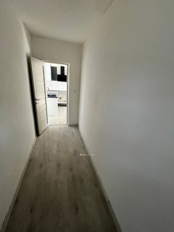 Eladó családi ház, Előszálláson 55 M Ft, 3 szobás