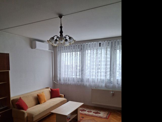 Eladó panellakás, XIII. kerületben, Róbert Károly körúton