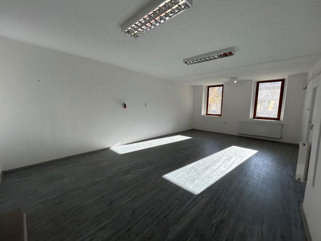 Eladó iroda, Kaposváron 78 M Ft / költözzbe.hu