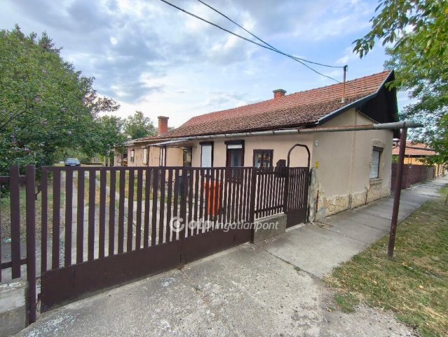 Eladó családi ház, Mezőtúron 19.9 M Ft, 1+2 szobás