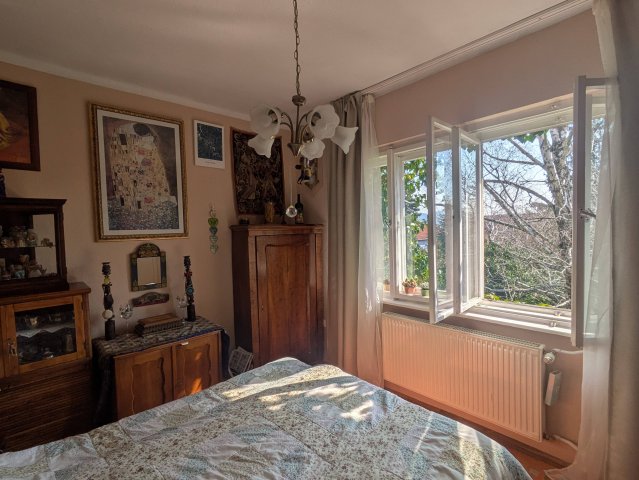 Eladó családi ház, Pilisvörösváron 218 M Ft, 6 szobás