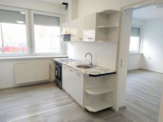 Kiadó téglalakás, albérlet, Kiskőrösön, Bajcsy-Zsilinszky utcában