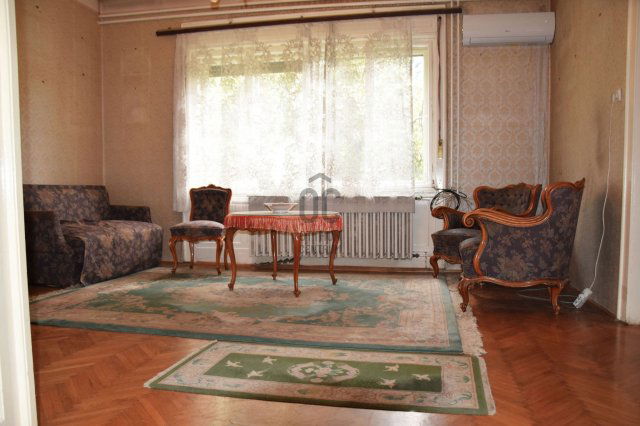 Kiadó családi ház, albérlet, Budapesten, III. kerületben