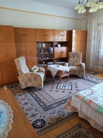 Eladó családi ház, Gödöllőn 152 M Ft, 3+2 szobás