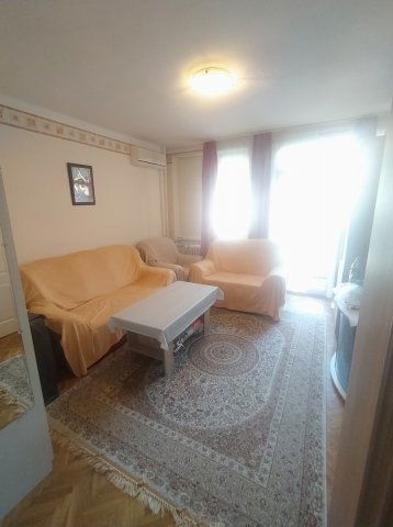 Kiadó téglalakás, albérlet, VIII. kerületben, Harminckettesek terén