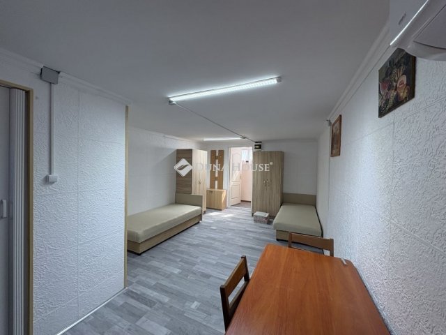 Kiadó téglalakás, albérlet, Gyálon 180 E Ft / hó, 1 szobás