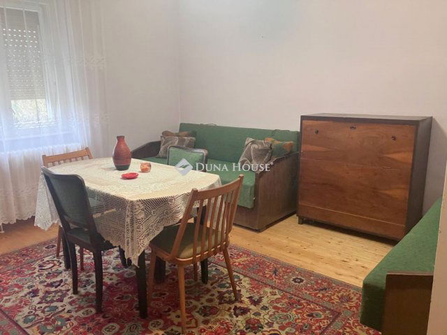 Eladó családi ház, Tiszabercelen 15 M Ft, 3 szobás