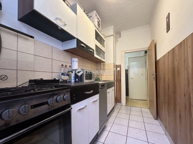 Eladó téglalakás, Zalaegerszegen 29 M Ft, 3 szobás