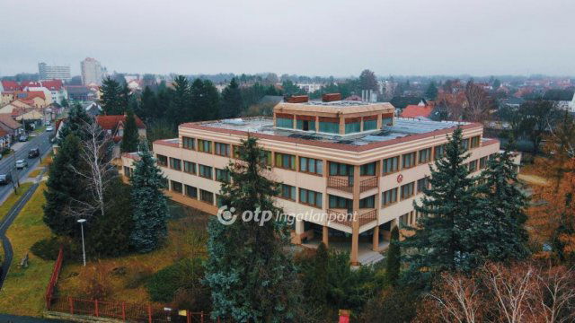 Eladó hotel, Celldömölkön 650 M Ft / költözzbe.hu