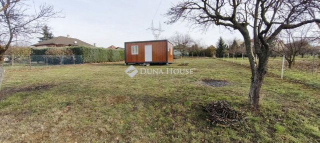 Eladó telek, Pécsett 26 M Ft / költözzbe.hu