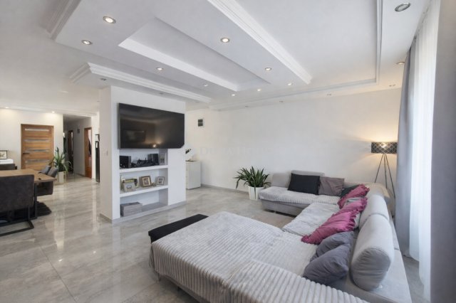 Eladó családi ház, Tégláson 77 M Ft, 2 szobás