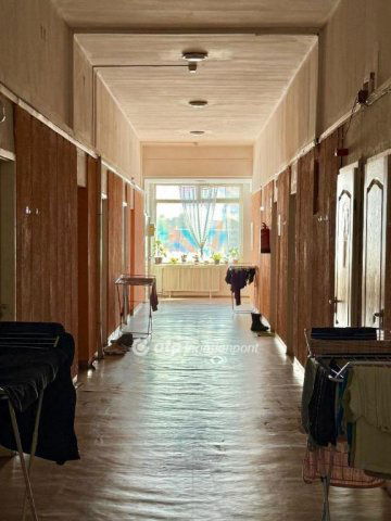 Eladó ipari ingatlan, Mosonmagyaróváron 385 M Ft