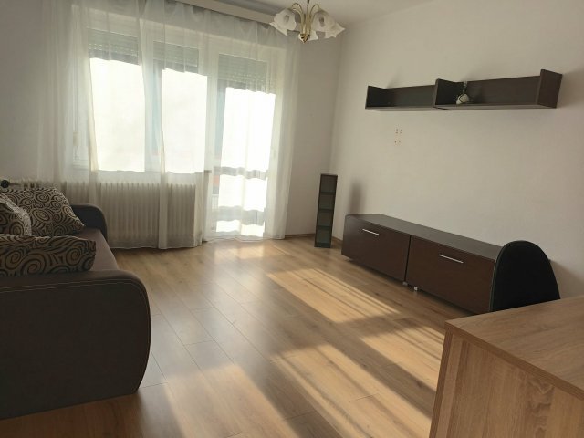 Eladó téglalakás, Debrecenben, Baksay Sándor utcában 65 M Ft