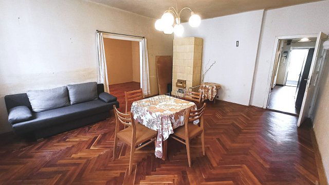 Eladó téglalakás, Győrött 48.8 M Ft, 2 szobás