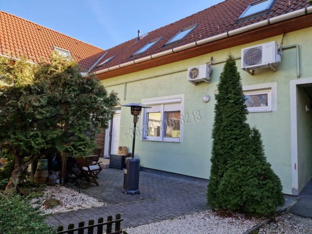 Eladó téglalakás, Egerben 69.9 M Ft, 4 szobás