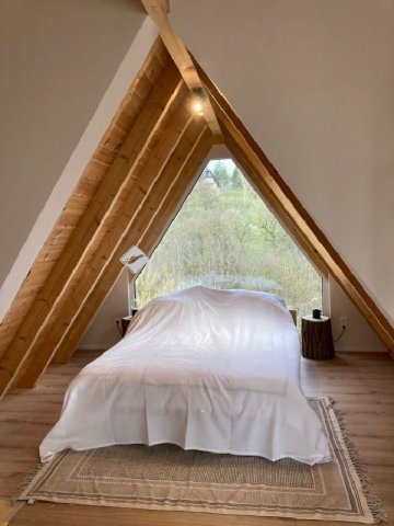 Eladó családi ház, Zebegényben 130 M Ft, 3 szobás