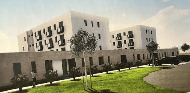 Eladó téglalakás, Komáromban 25.501 M Ft, 1 szobás