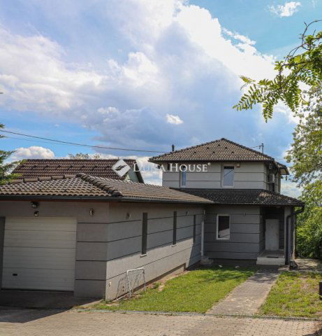 Eladó családi ház, Mogyoródon 158 M Ft, 5 szobás