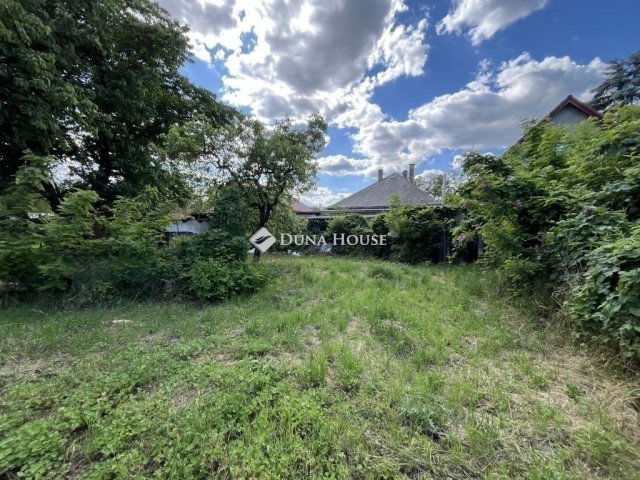 Eladó családi ház, Monorierdőn 60 M Ft, 4 szobás