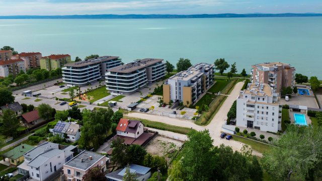 Eladó családi ház, Siófokon 350 M Ft, 5 szobás