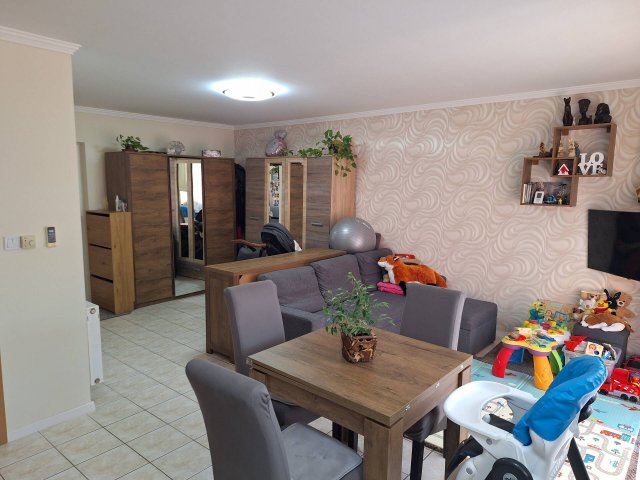 Eladó téglalakás, Hajdúszoboszlón 64.9 M Ft, 1 szobás