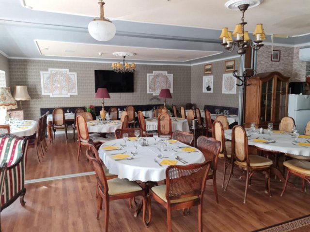 Kiadó üzlethelyiség, Budapesten, VII. kerületben 2000 E Ft / hó