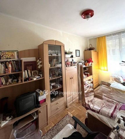 Eladó téglalakás, Salgótarjánban 18.5 M Ft, 2 szobás